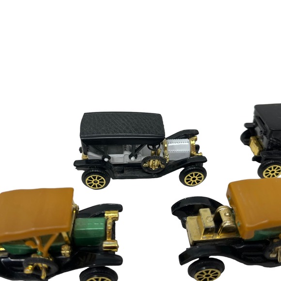 Reader's Digest Vintage Model Cars Lot of 5 # 302, 303, 304, 305 Toy Cars - Picture 6 of 12